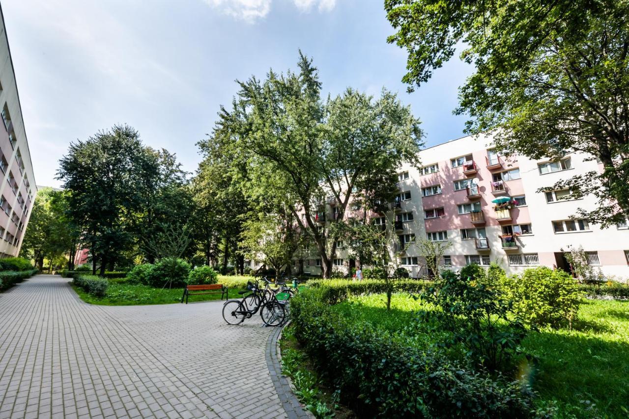 Ochota Funky Studio Apartment Warsaw Luaran gambar