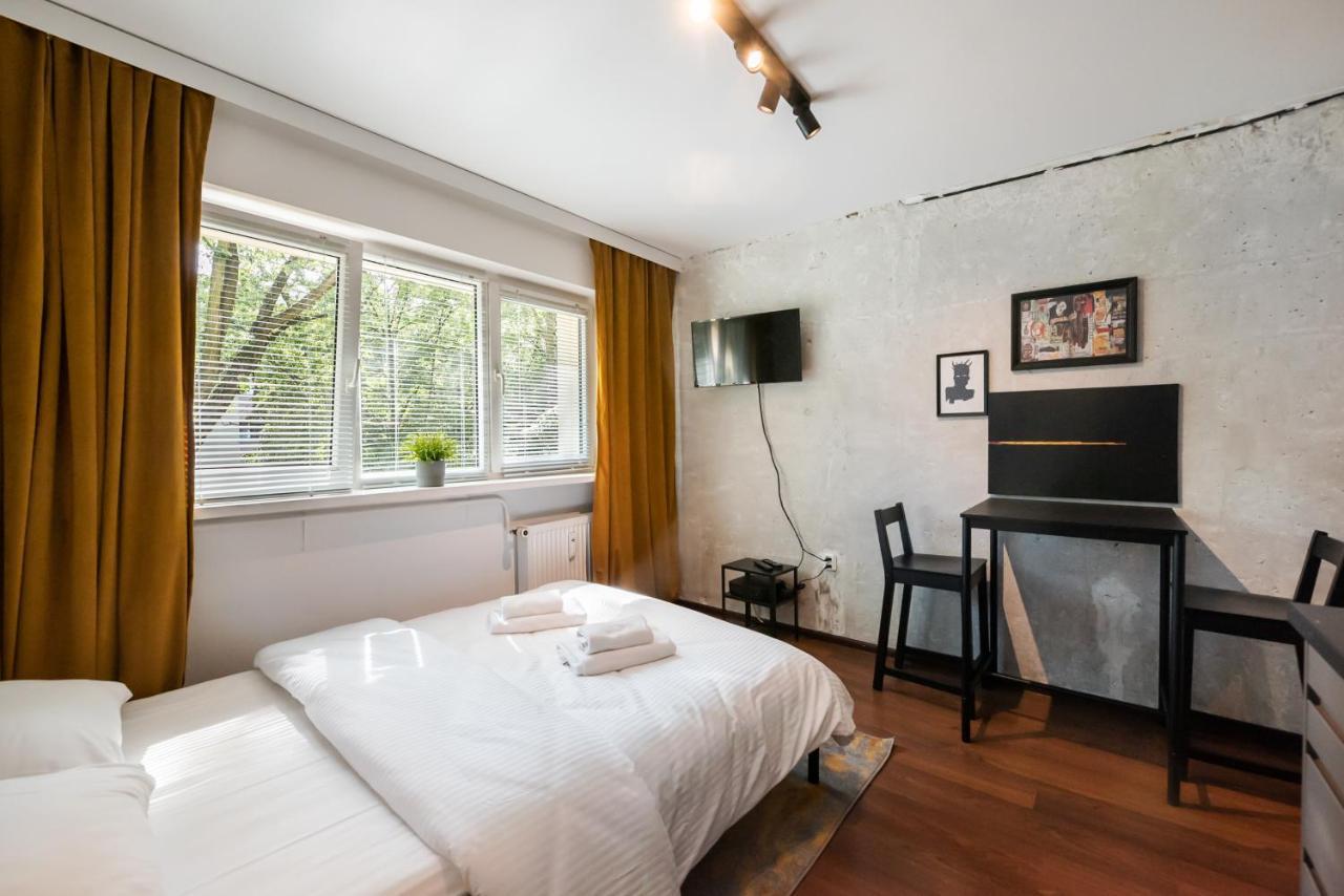 Ochota Funky Studio Apartment Warsaw Luaran gambar